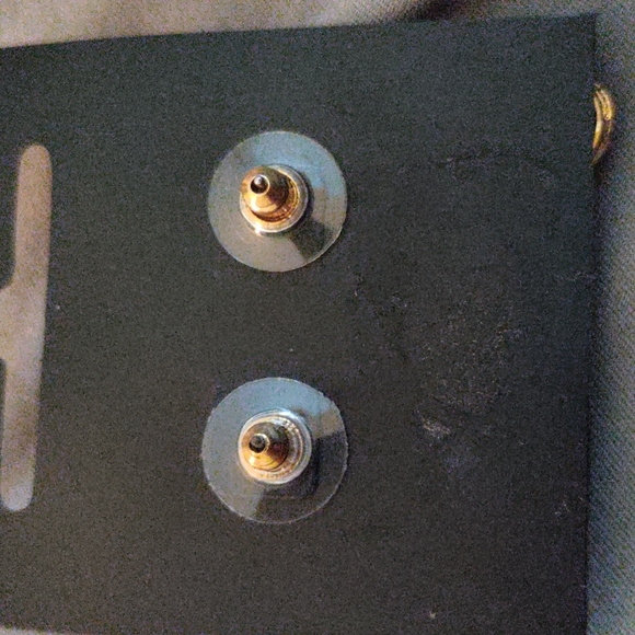 Earrings - Picture 3 of 3